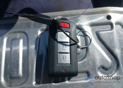 2025 Mitsubishi Eclipse Cross Black Edition S-Awc/Se S-Awc/Sel S-Awc z USA, uszkodzony, nr VIN JA4ATWAAXSZ045641